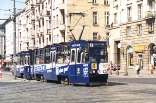 Skład 2294+2295 jako linia 0L, ul. Piłsudskiego