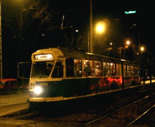 102Na #2022 jako 20, ul. Powstańców Śląskich