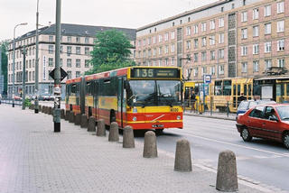 Volvo #8020 jako linia 135, pl. Legionów