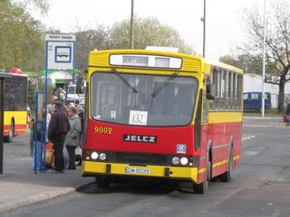 Jelcz z dechą za szybą na 132, Nowy Dwór, 2008.10.31