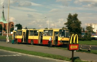 Ikarus #5312 jako linia 136, ul. Bardzka