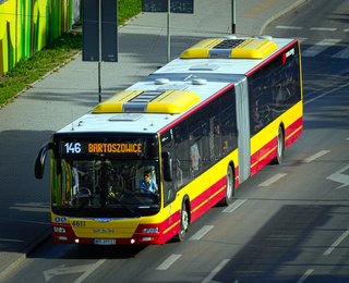 MAN 4611 na linii 146, ul. Borowska.
