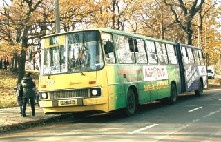 Ikarus #5307 jako linia 322, pętla Osobowice