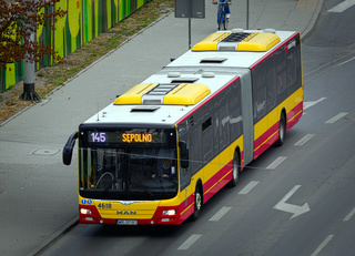 MAN 4618 jako linia 145, ul. Borowska