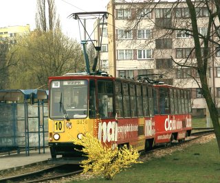 Skład 2414+2413 jako linia 10, pętla Leśnica