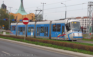 Škoda 19T #3121 na ul. Bardzkiej, 2013-11-01