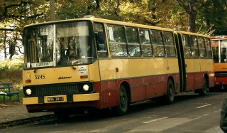 Ikarus #5254 jako linia 335, pętla Osobowice