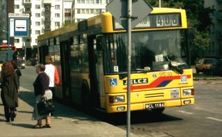 Gniot #9538 jako linia 406, ul. Dworcowa