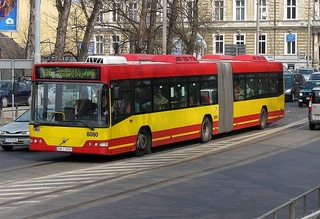 Volvo #8080 na linii 135, Podwale, 2009.04.06