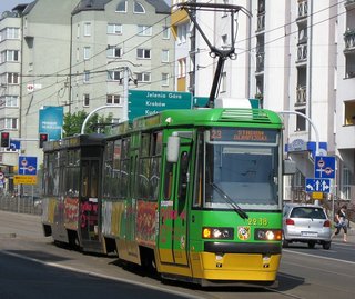 Skład 2238+2257 na linii 23, ul. H. Sienkiewicza, 2009.04.29