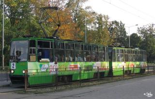 Skład 2328+2327 jako linia 2, pętla Krzyki, 2004.10.06