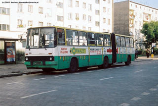 Ikarus #5226 jako linia 122, ul. Dworcowa
