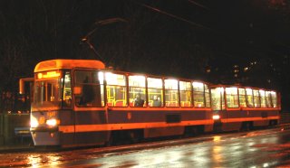 Skład 2482+2483 jako linia 9, ul. Borowska