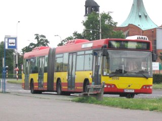 Volvo #8052 jako linia 136, ul. Bardzka