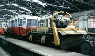 Pług #G5494, hala zajezdni Borek