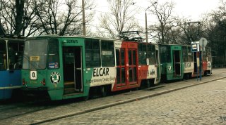 Skład 2401+2399 jako linia 0P, pl. Staszica
