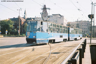 Skład 2308+2309 jako linia 23, pl. Pierwszego Maja