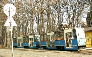 Skład 2396+2395 jako linia 6, pętla Zoo
