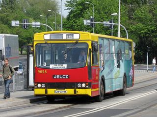 Jelcz #9026 na linii 131, al. J. Kochanowskiego, 2009.04.27