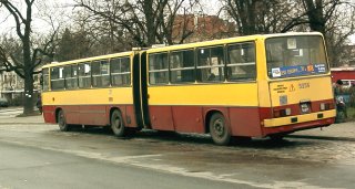 Ikarus #5256 jako linia 403, pętla Leśnica