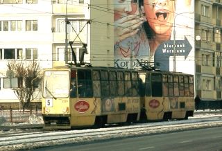 Skład 2524+2523 jako linia 5, ul. Skargi