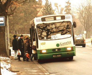 Gniot #9517 jako zatramwaj linii 712, al. Paderewskiego