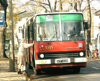 Ikarus #5325 jako linia 340, pętla Osobowice