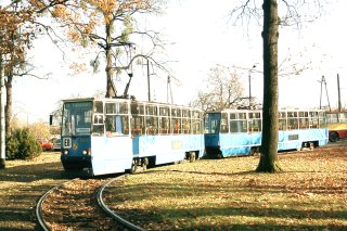 Skład 2506+2507 jako linia E8, pętla Osobowice