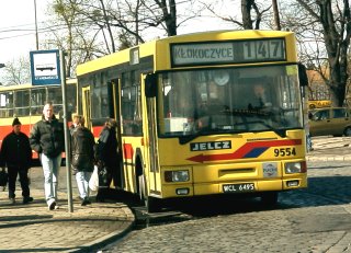 Gniot #9554 jako linia 147, pętla Kromera
