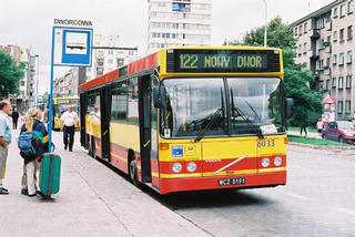 Volvo #8033 jako linia 122, ul. Dworcowa
