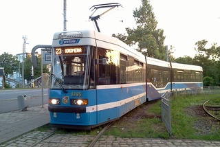 26.06.2016, pętla Wrocławski Park Przemysłowy; Protram szykuje się do kursu jako linia 23.
