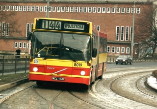 Volvo #8019 jako linia 144, ul. Nowy Świat