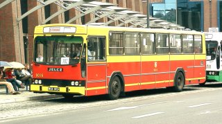 120M #9016 jako zatramwaj linii 702, pl. Dominikański