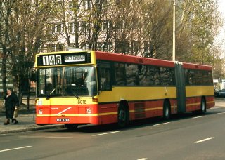 Volvo #8018 jako linia 146, ul. Ślężna