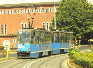 Skład 2368+2367 jako linia 7, ul. Nowy Świat