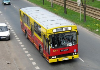 Jelcz #9024 na linii E, ul. Z. Wróblewskiego, 2010.04.20